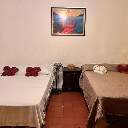 Hotel Alma Maya Antigua Zewnętrze zdjęcie