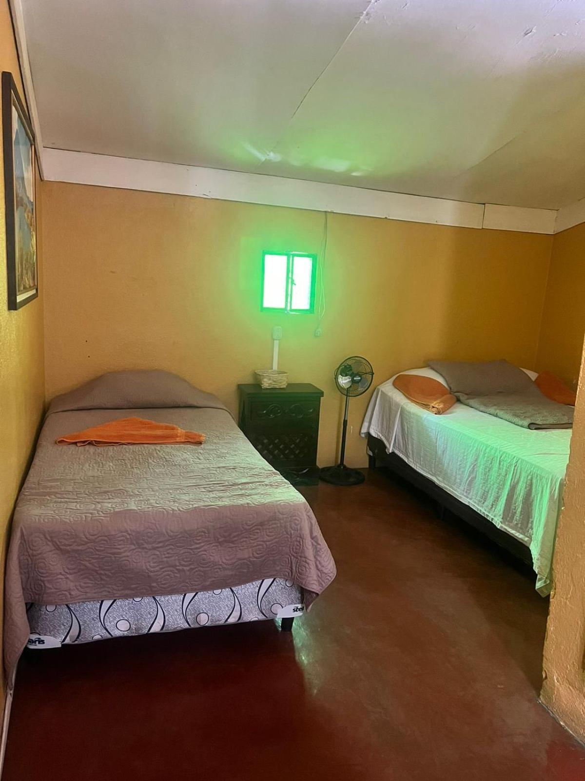 Hotel Alma Maya Antigua Zewnętrze zdjęcie