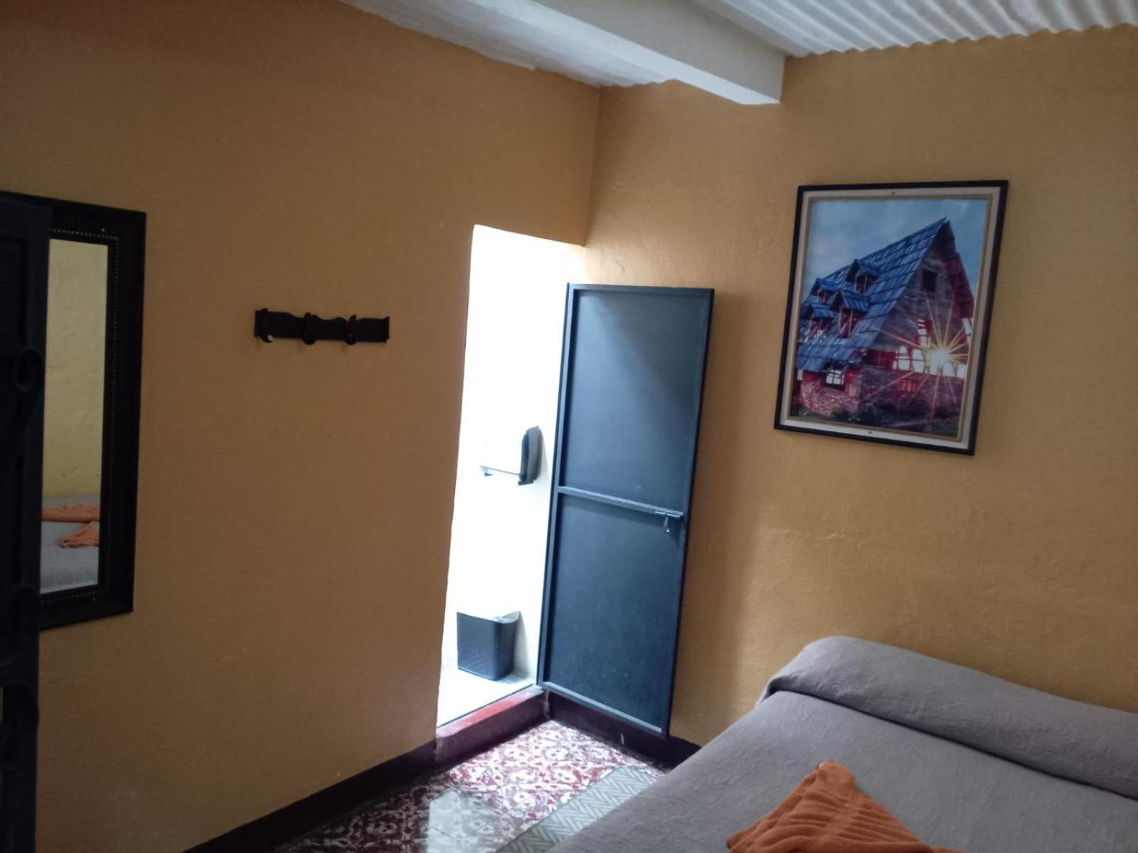 Hotel Alma Maya Antigua Zewnętrze zdjęcie
