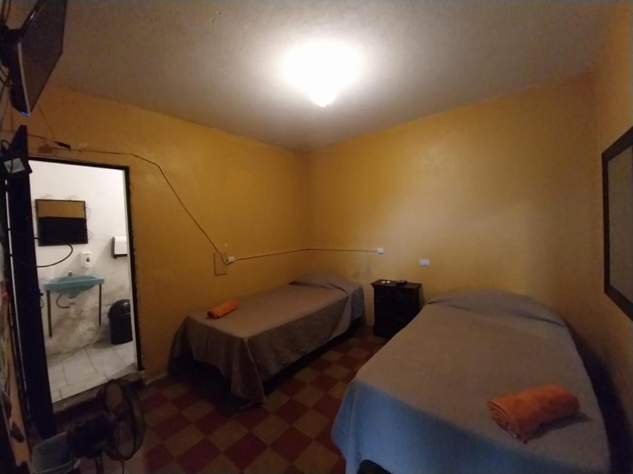 Hotel Alma Maya Antigua Zewnętrze zdjęcie