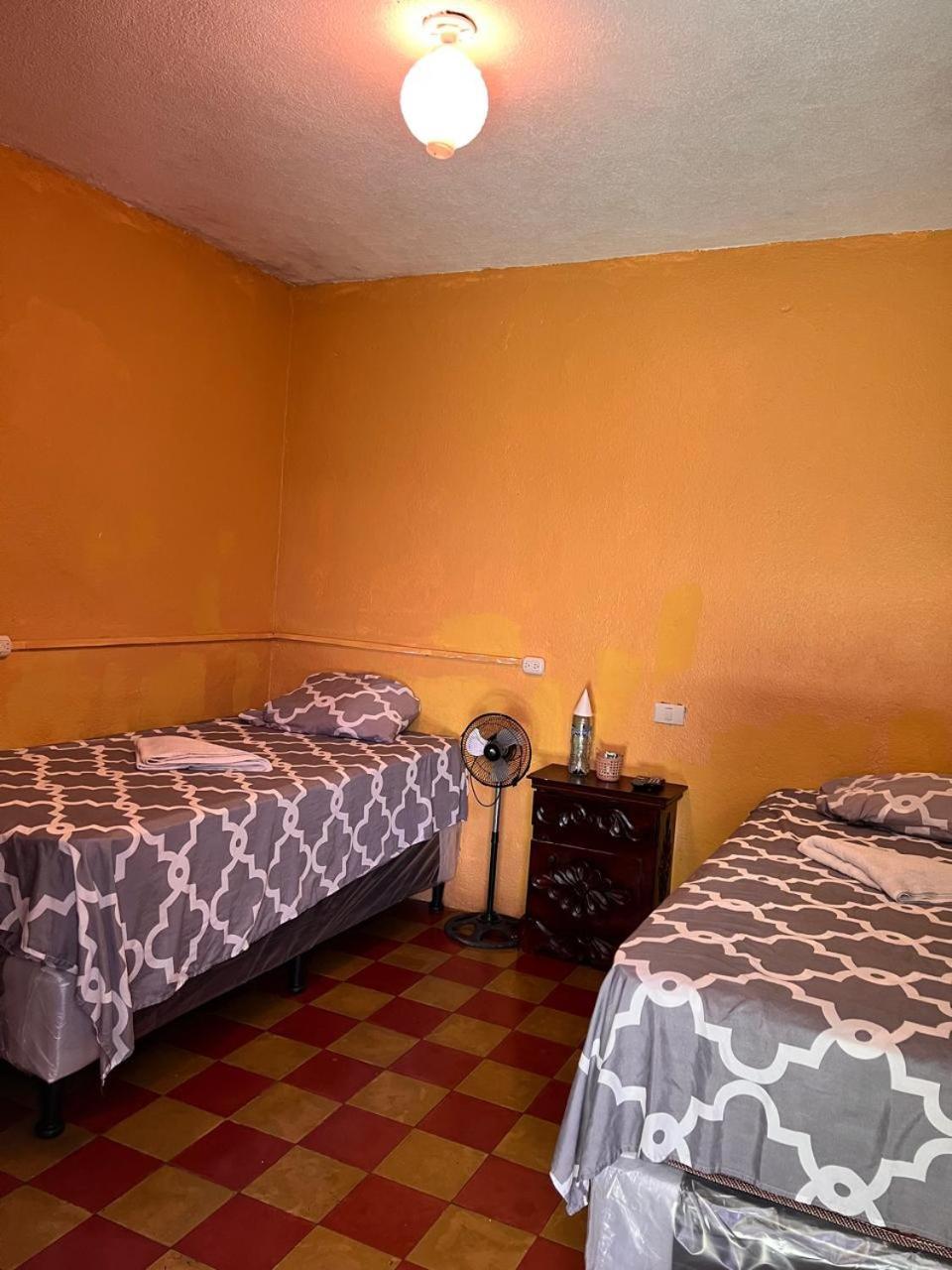 Hotel Alma Maya Antigua Zewnętrze zdjęcie