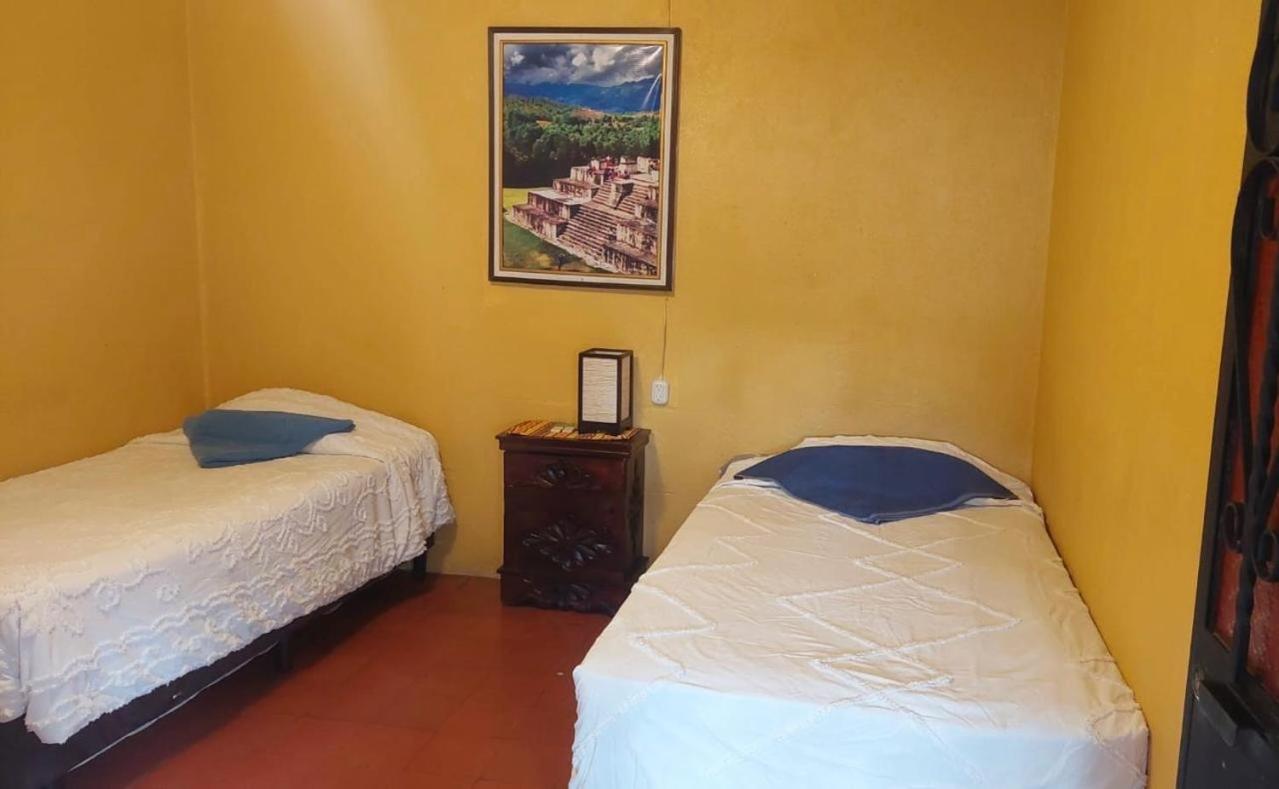 Hotel Alma Maya Antigua Zewnętrze zdjęcie