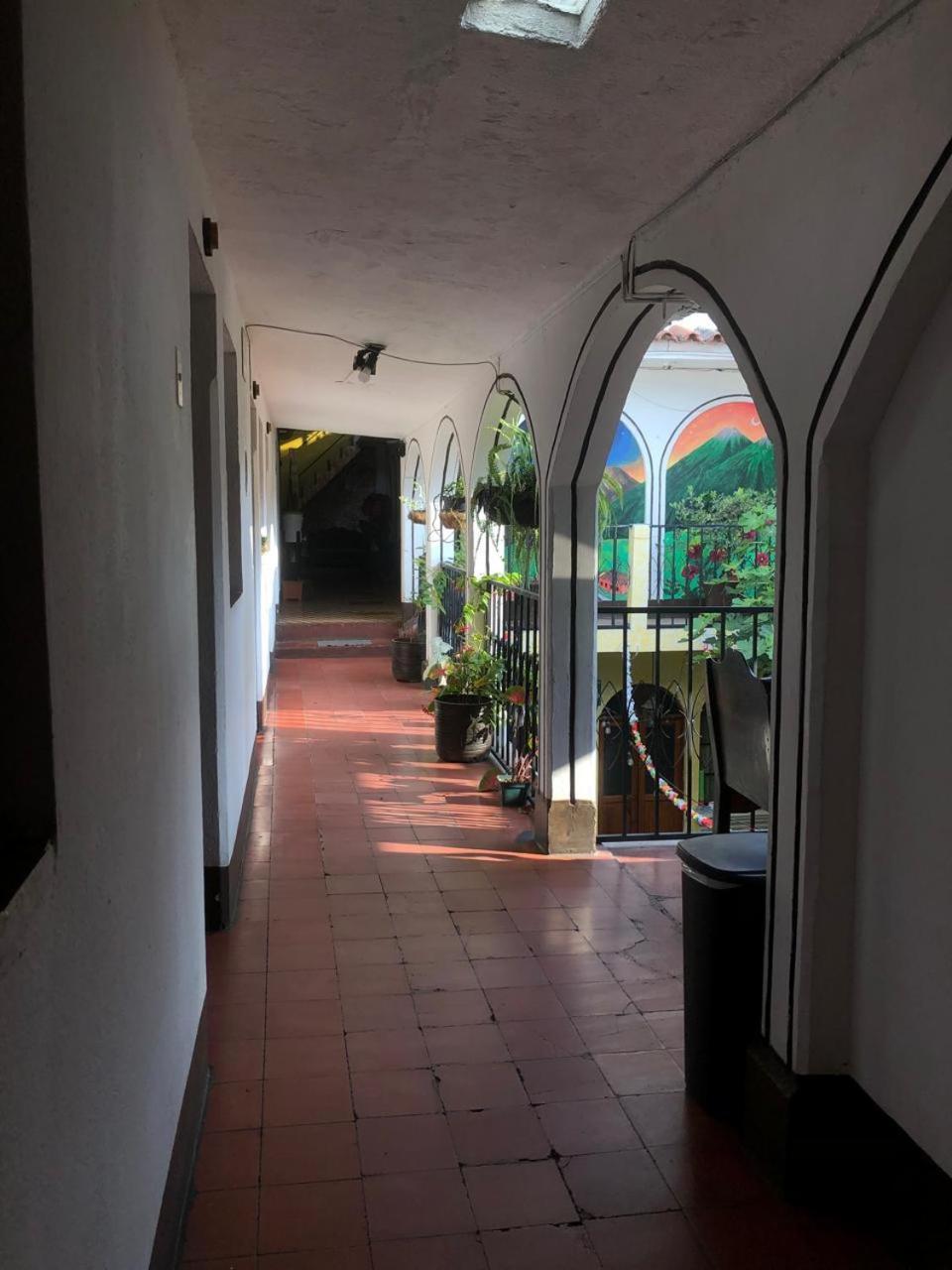 Hotel Alma Maya Antigua Zewnętrze zdjęcie
