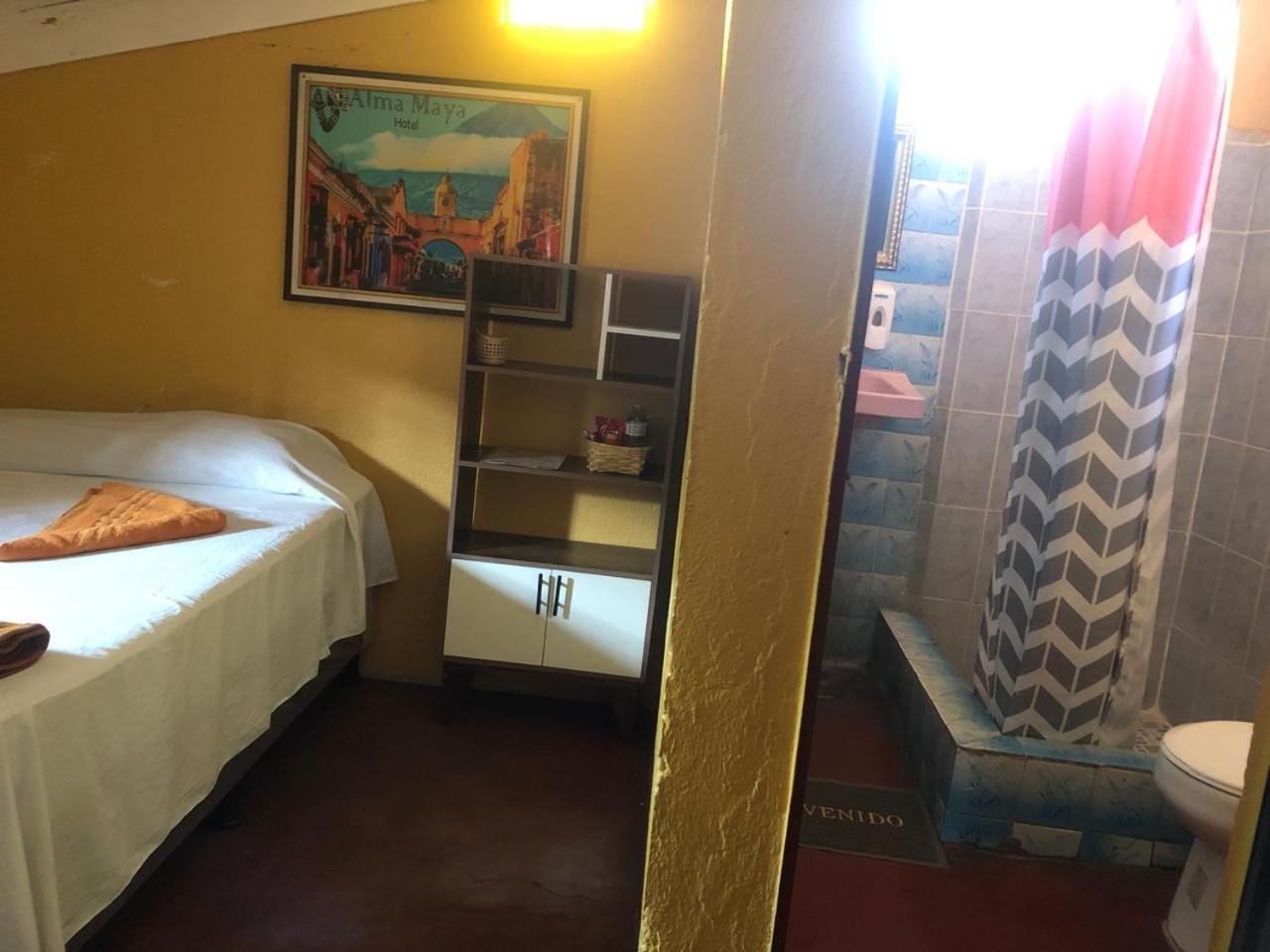 Hotel Alma Maya Antigua Zewnętrze zdjęcie